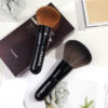 2 pcs makeup brush set with box - Image 2