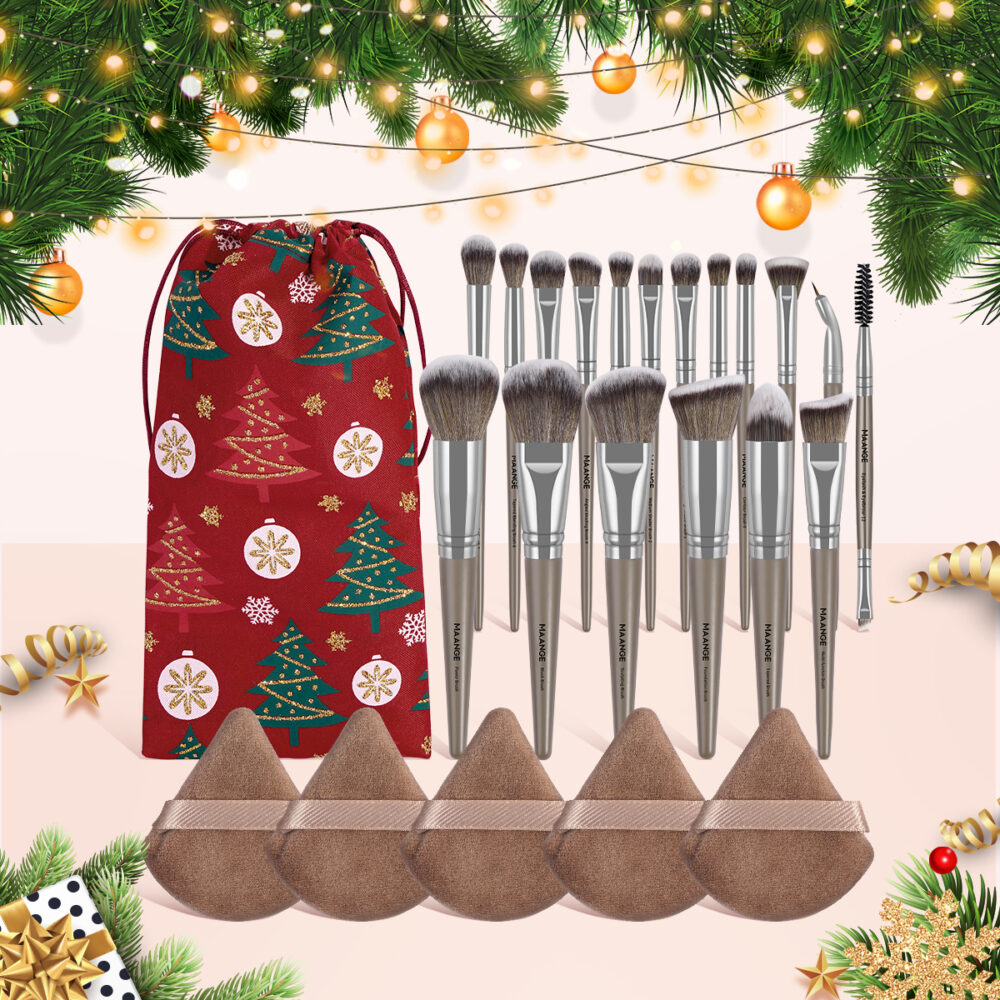 18 pcs makeup brush set and 5 powder puffs with Christmas themed velvet bag - Image 2