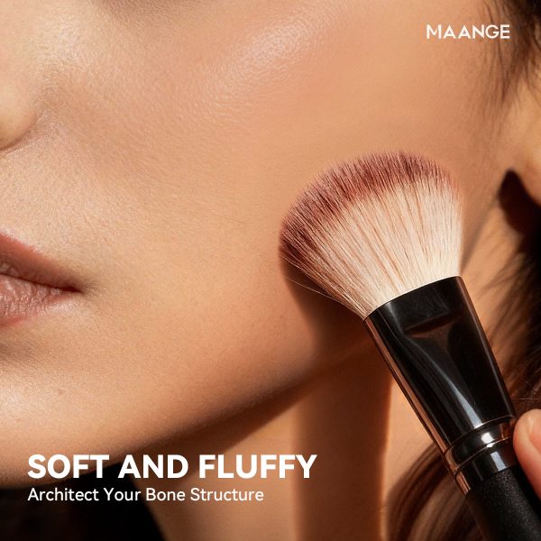 MAANGE Professional 3pcs Makeup Brush Foundation Powder Blush Concealer Highlighter Cosmetic Professional Makeup Brush Set