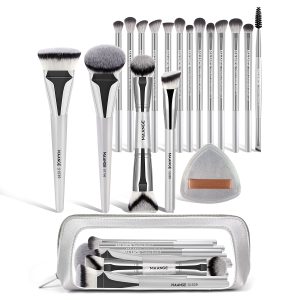 MAANGE Professional 17pcs Makeup Brush Set Premium Synthetic Foundation Concealer Eyeshadow Travelling Daily Makeup Brushes