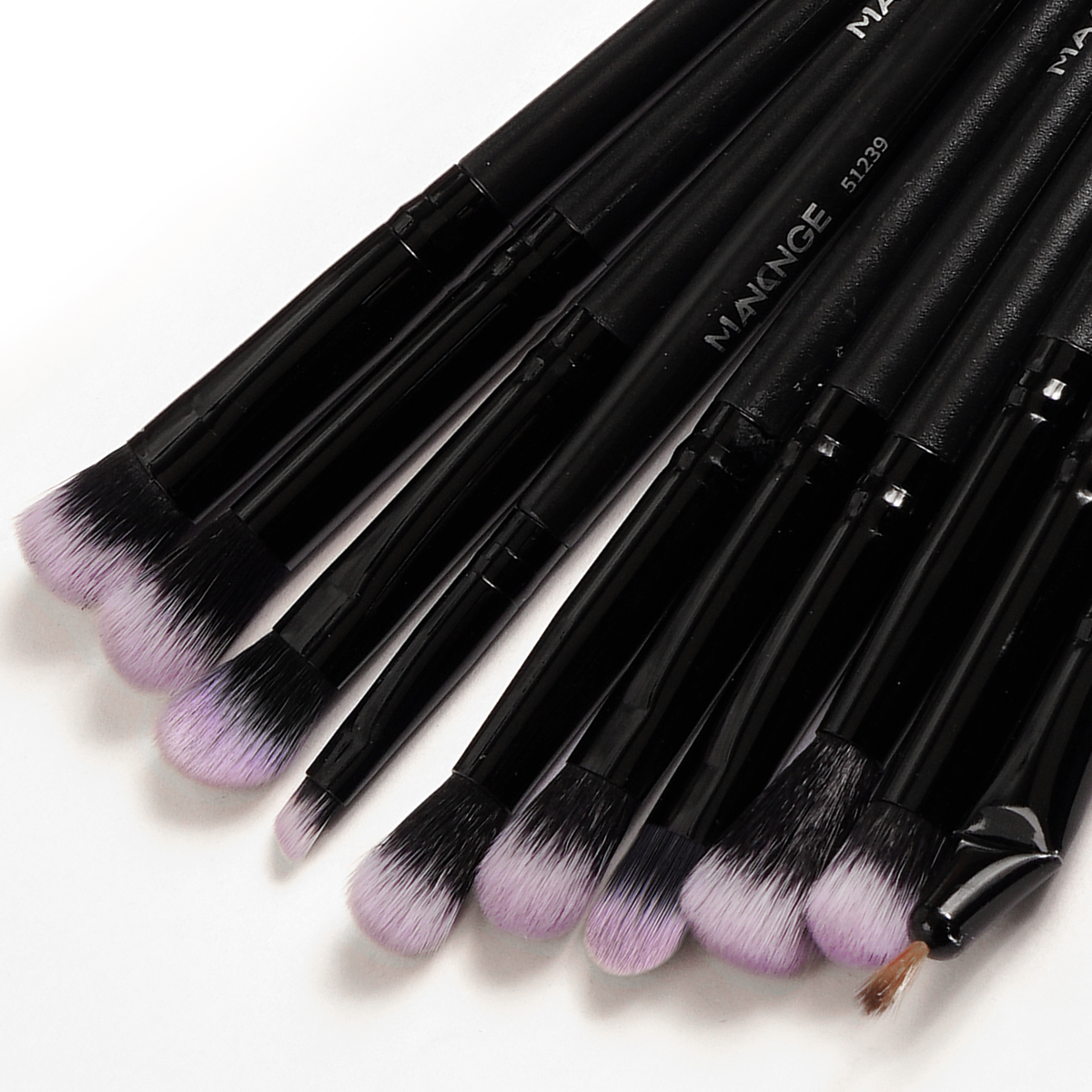 MAANGE New Arrival Professional Makeup Set 18pcs Luxury Faundation Eyeliner Eyebrow Concealer Face Brushes Makeup Brush Set - 图片 3