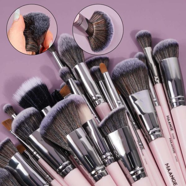 MAANGE Wholesale New Arrival Professional 32pcs Makeup Brushes Set Makeup Bag Makeup Remover Sponge Facial Makeup Brush Set