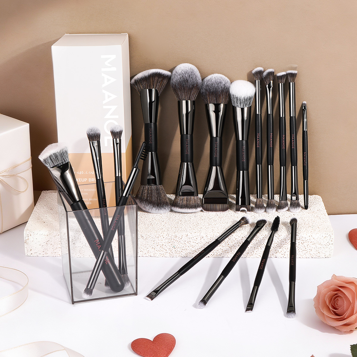 MAANGE Professional 17pcs Brush Set Premium Synthetic Foundation Concealer Eyeshadow Travelling or Daily Application Makeup Set - 图片 8