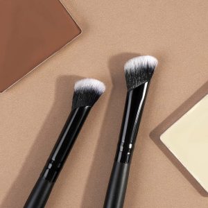 MAANGE Custom OEM&ODM 4PCS Makeup Brush Set Foundation Eye Shadow Blush Brushes Makeup Box Professional Makeup Brush Set - 图片 5