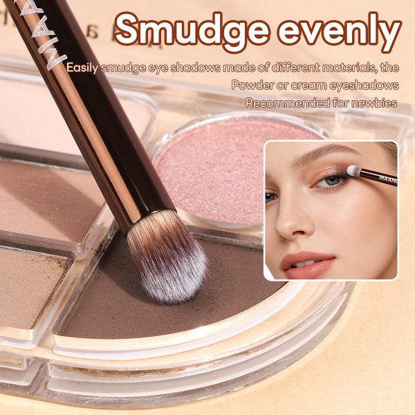 MAANGE Wholesale12pcs  Makeup Brushes Set Foundation Powder Blending Eyeshadow Professional Makeup Brushes Set