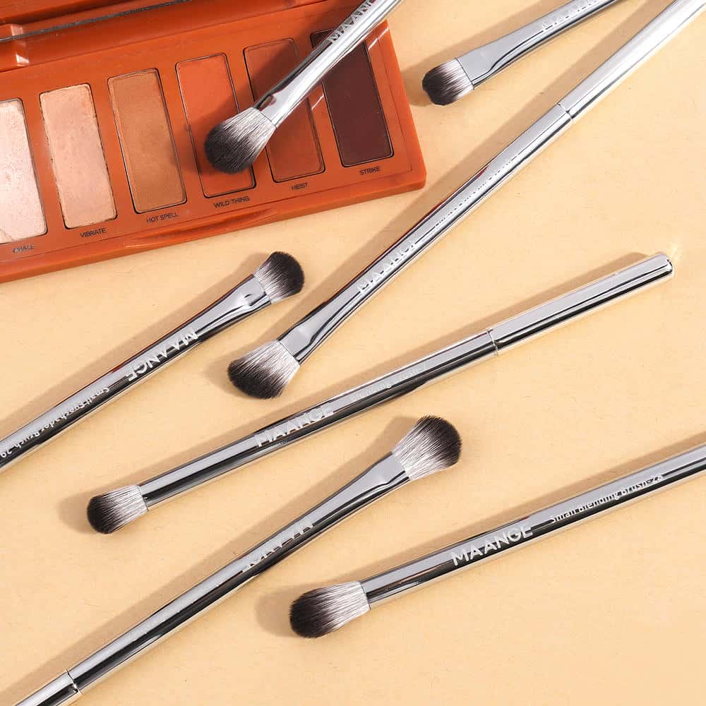MAANGE Wholesale Natural 13pcs Makeup Brush Set Soft High Quality Hair Blush Powder Brush Concealer Makeup Tool Makeup Brush Set - 图片 6