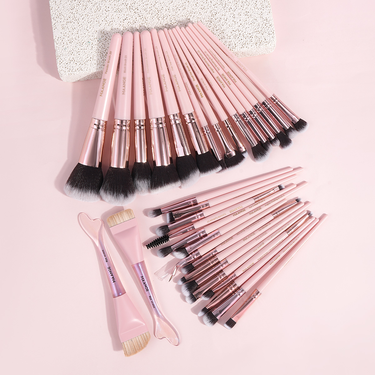 MAANGE Wholesale New Arrival Professional 32pcs Makeup Brushes Set Custom OEM&ODM Facial Makeup Brush Set - 图片 1