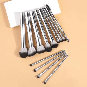 MAANGE Wholesale Natural 13pcs Makeup Brush Set Soft High Quality Hair Blush Powder Brush Concealer Makeup Tool Makeup Brush Set