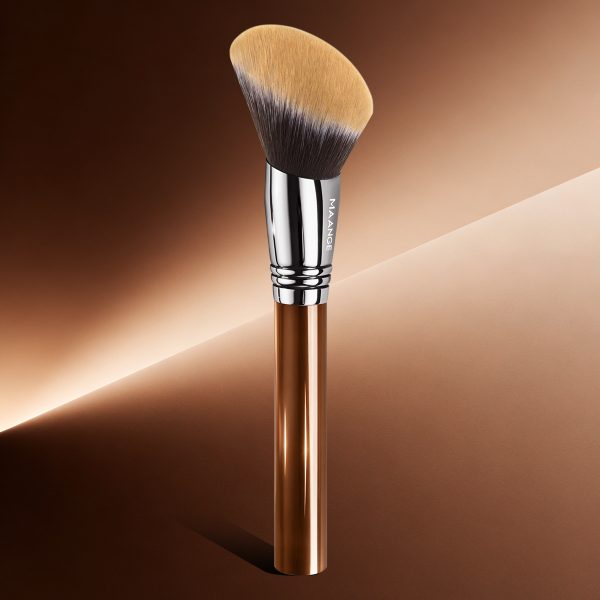 MAANGE  Wholesale Custom Single Makeup Brush Loose Powder Liquid Flat Foundation Brush Professional Makeup Brush