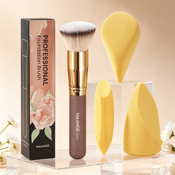 MAANGE  Wholesale Private Label Single Makeup Brush Liquid Flat Foundation Brush 3pcs Powder Puff Professional Makeup Brush