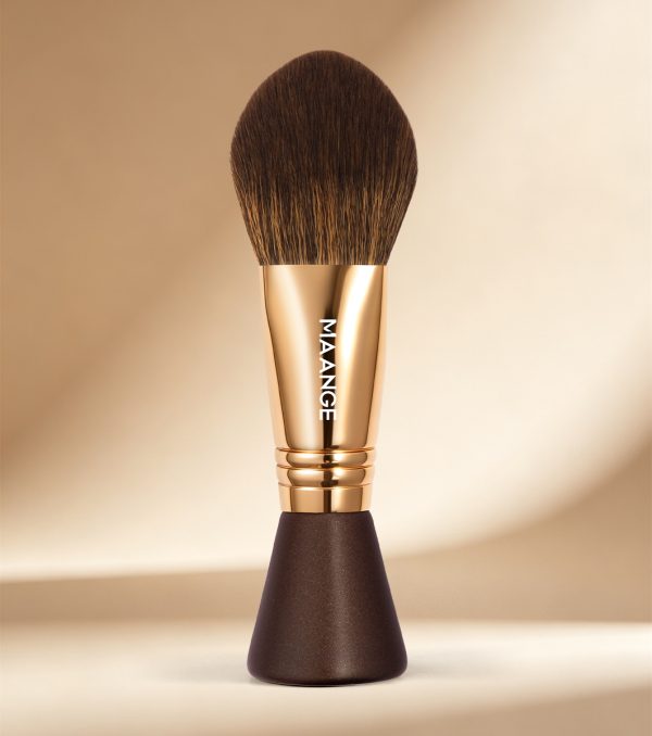MAANGE Custom OEM&ODM Triangular Blush Brush Single Makeup Brush Loose Powder Makeup Tools Makeup Brushes