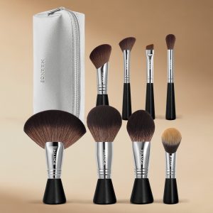 MAANGE Private Label  8pcs Makeup Brushes  Makeup Bag Foundation Concealer Blush Short-handled Travel Portable Makeup Brush Set