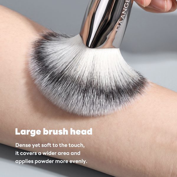MAANGE Wholesale Custom OEM&ODM Triangular Blush Brush Single Makeup Brush Loose Powder Makeup Brushes