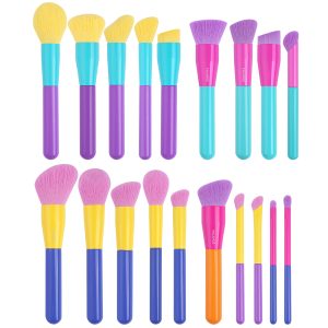 MAANGE Wholesale 19pcs Wooden Handle Makeup Brush Eyeshadow Blush Foundation Loose Powder Professional Makeup Brush Set
